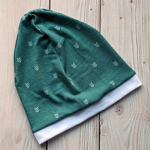 NEW! Teal + White Arrows Slouchy Beanie - 6-12 mo.